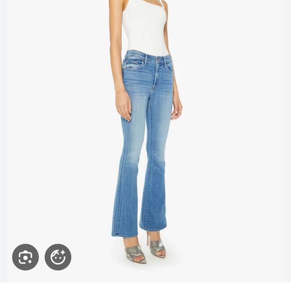 MOTHER denim the weekender Flare Jeans - Picture 4 of 5